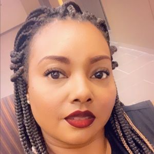 Meet your Posher, Marlisha